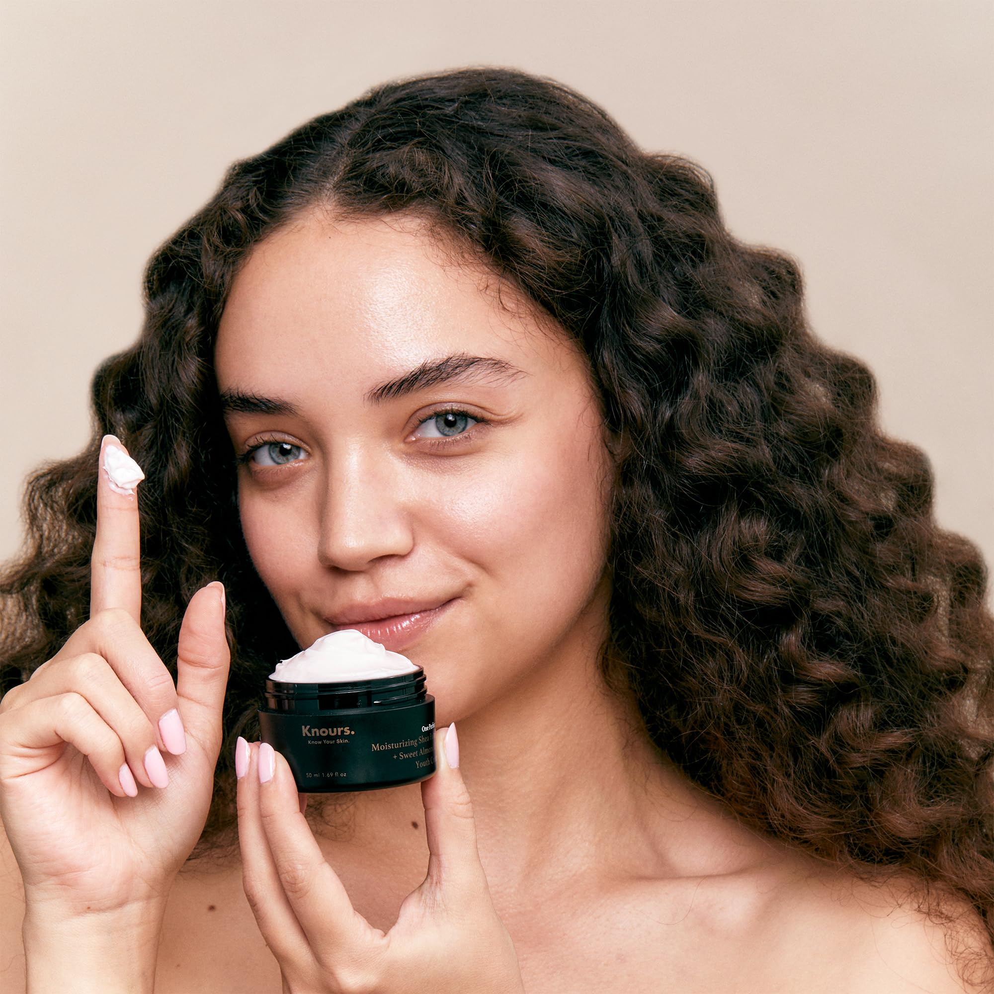 Knours cream jar close-up reveals rich texture for dull skin