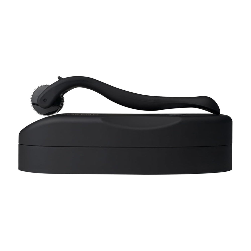 Frosted grip on Koi Beauty derma roller for easy handling
