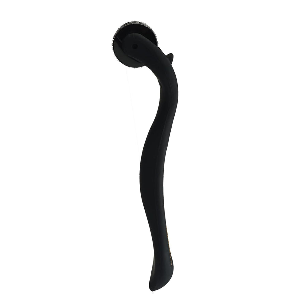 Koi Beauty Derma Roller frosted-texture grip improves handling during use.