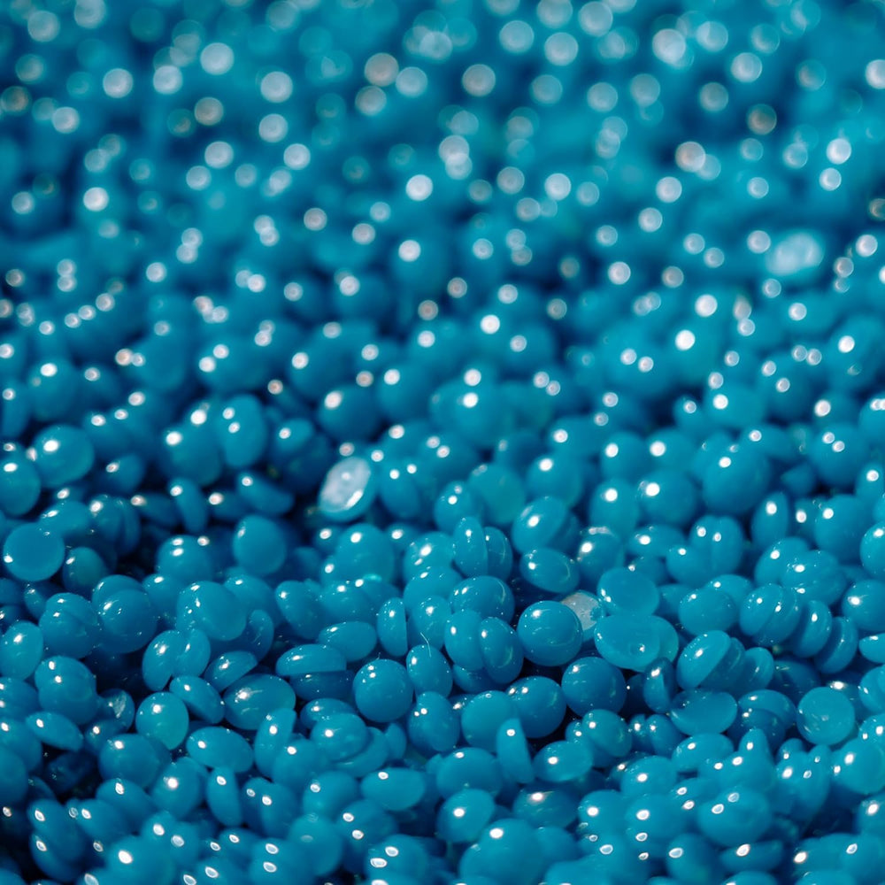 KoluaWax face beads designed for precise coarse hair removal on the face.