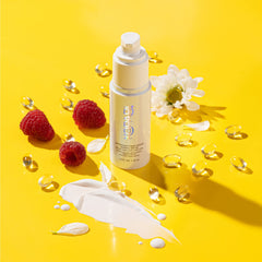 Kopari Antioxidant Face Shield contains hyaluronic acid for hydration.