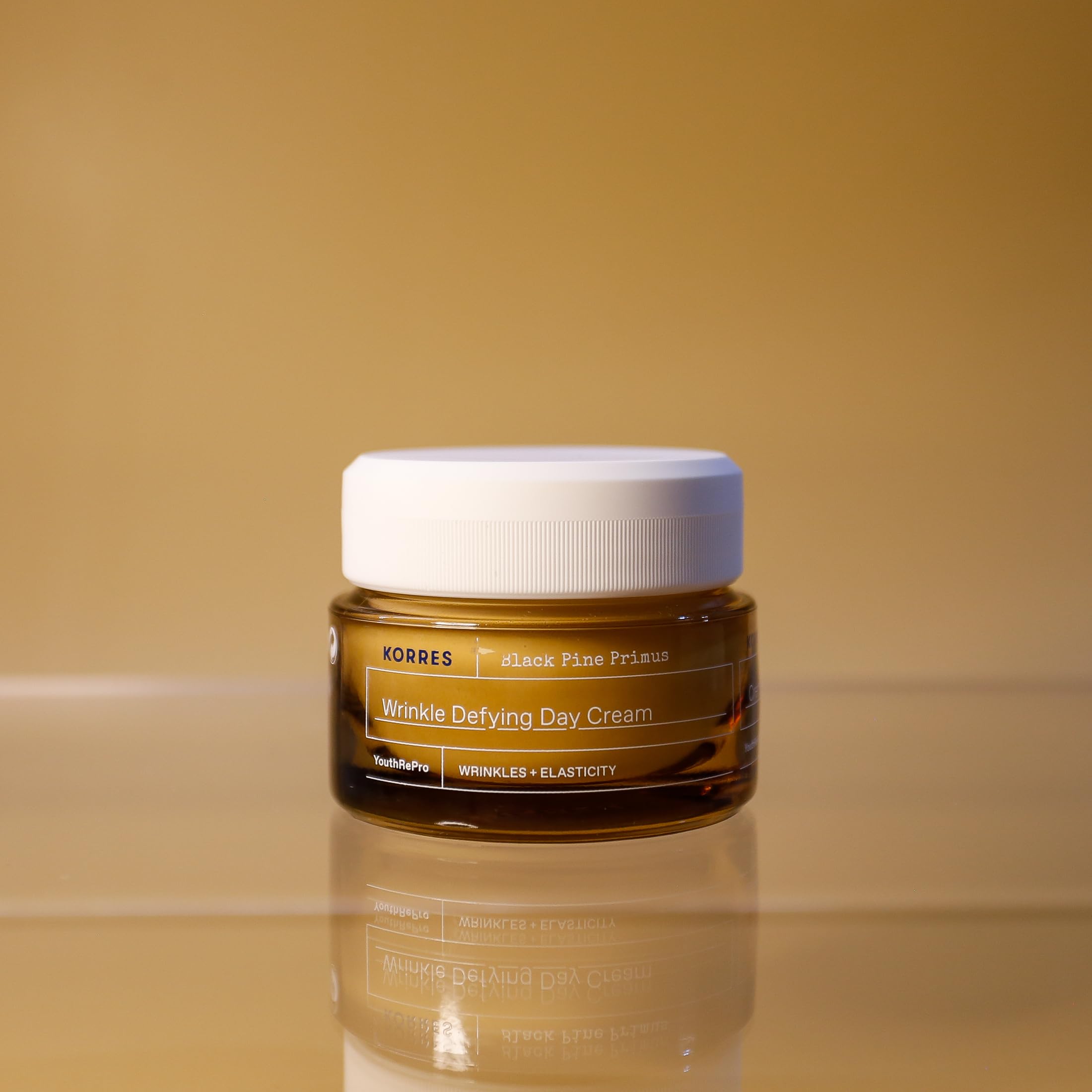 KORRES Black Pine Primus Day Cream elasticity hint from Hexapeptide-8.