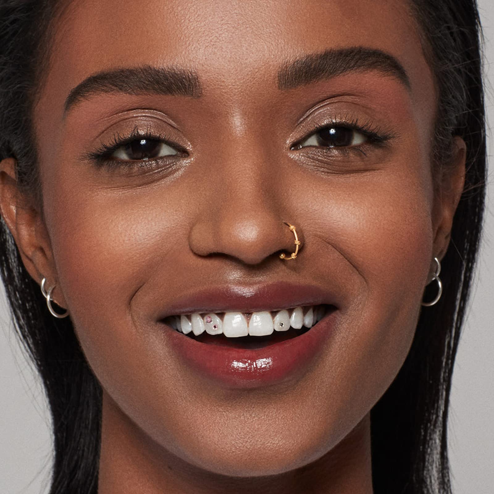 Kosas Brow Pop castor oil formula supports brow health.