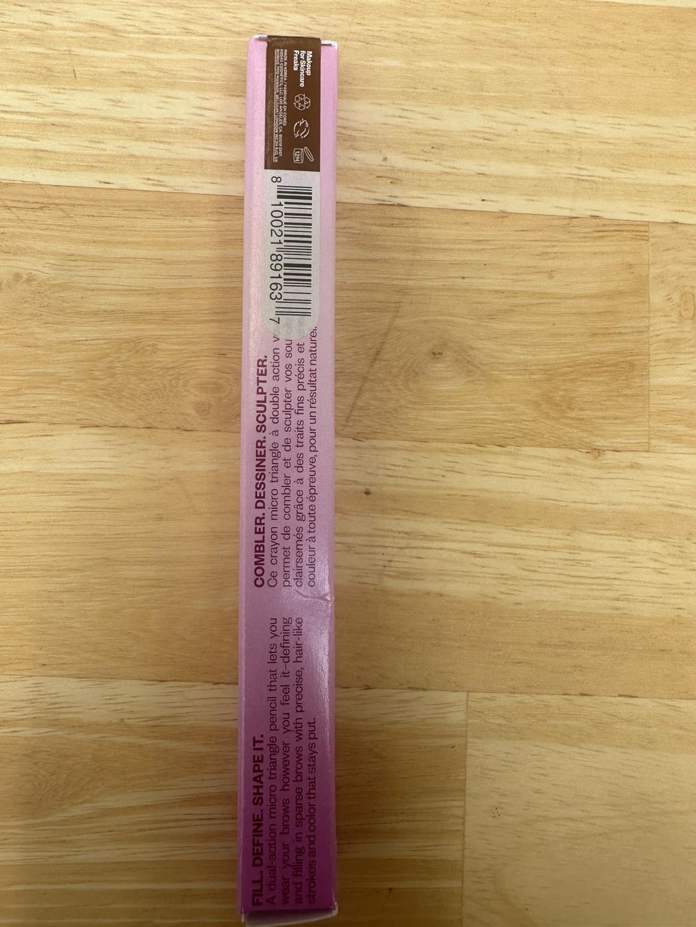 Kosas Brow Pop built-in spoolie blends color smoothly.