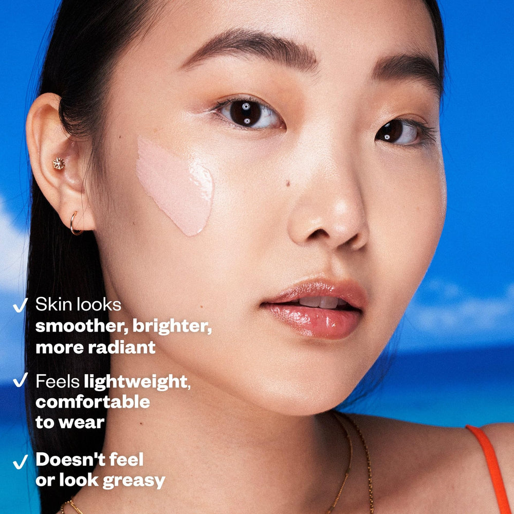 Water-resistant finish helps Kosas DreamBeam stay intact during outdoor activities