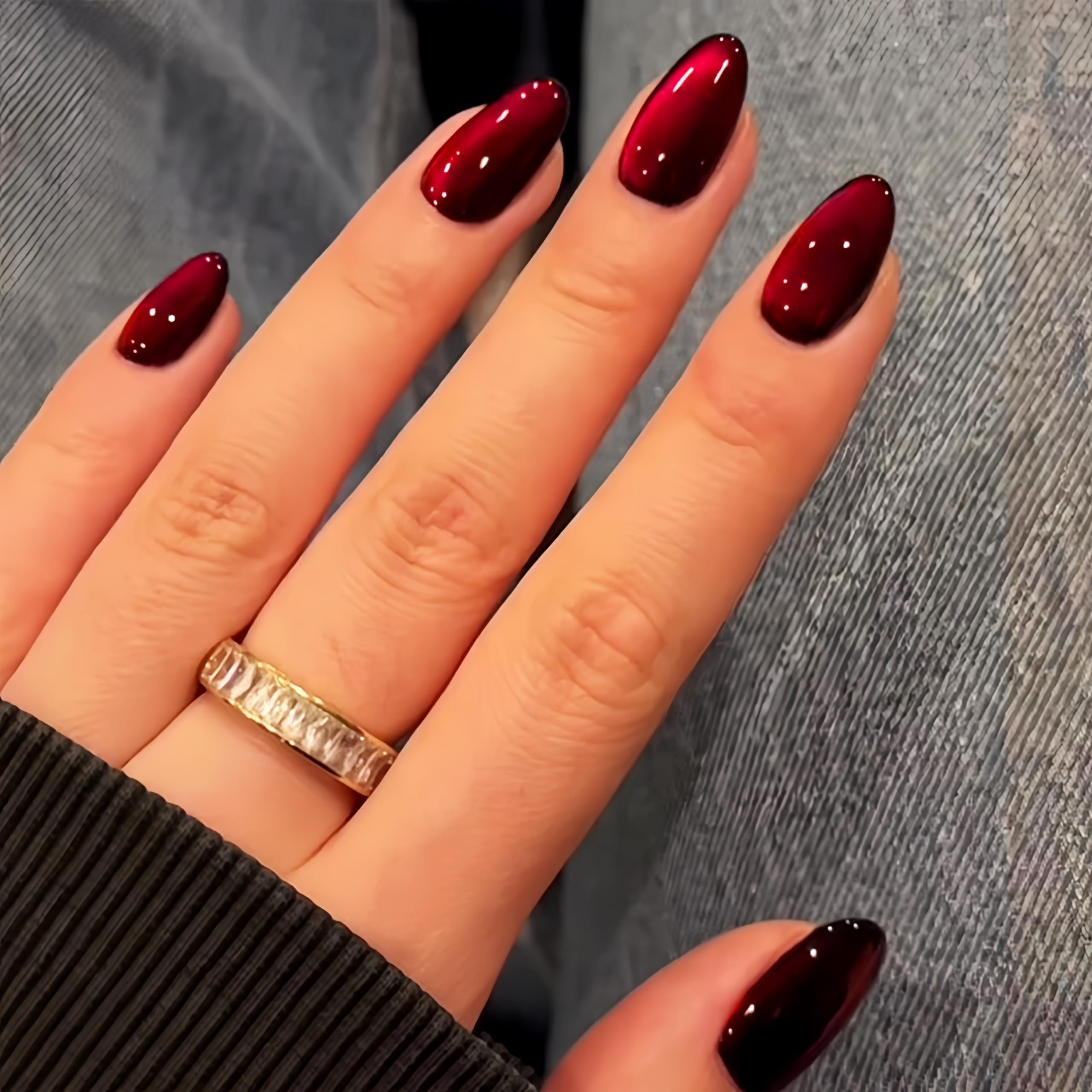 KQueenest dark red cat eye press on nails pack for instant at-home glam.