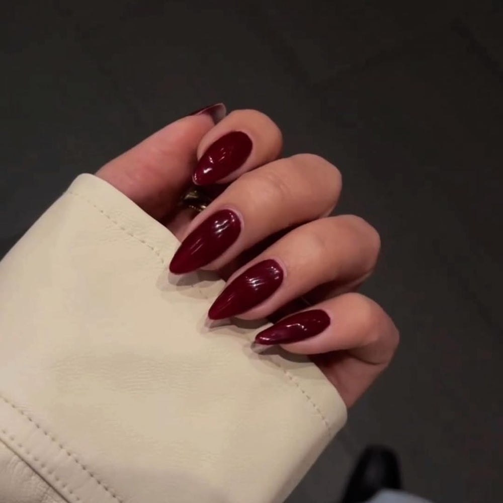 KQueenest almond medium nails close-up with smooth gel finish
