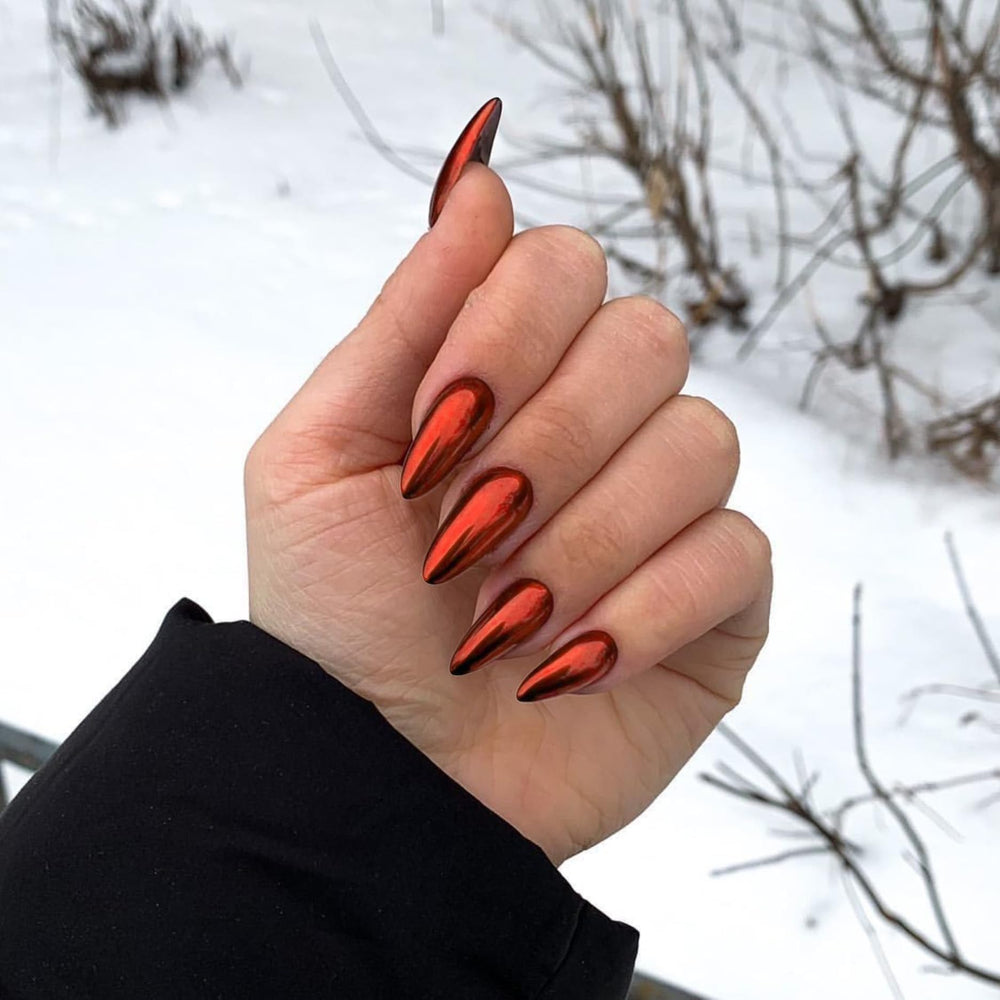 KQueenest metallic acrylic nails with mirror-effect shine