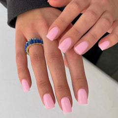 KQueenest press-on nails provide comfortable everyday wear with a natural feel.