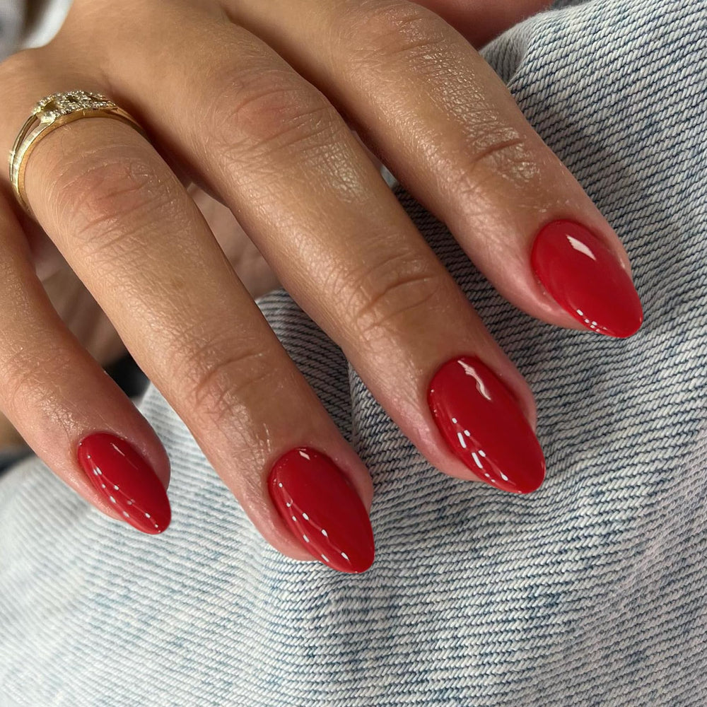 KQueenest red press-on nails in short oval set for quick at-home manicures