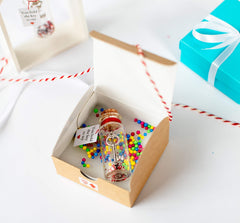 Kseniya Revta customizable figurine with card adds a personal touch.