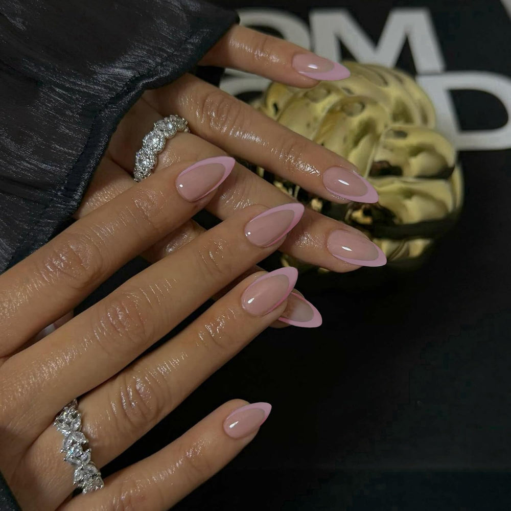 KXAMELIE short almond glue-on nails for quick DIY manicures