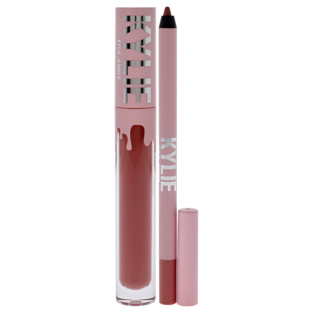 KYLIE Lip Kit liquid lipstick application closeup for smooth, full-coverage payoff.