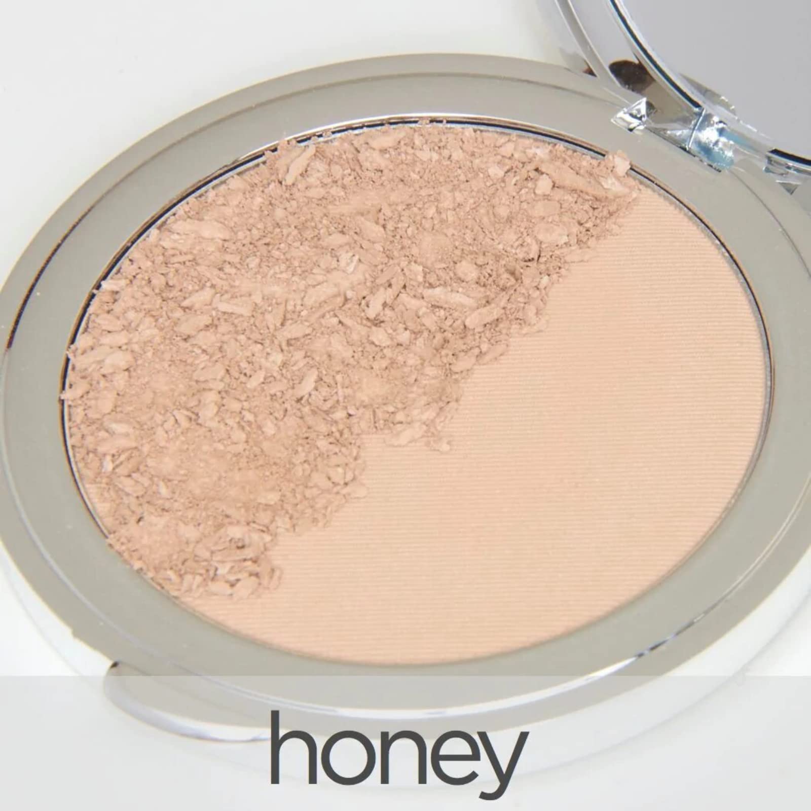 La Bella Donna mineral foundation matte finish for long-lasting wear