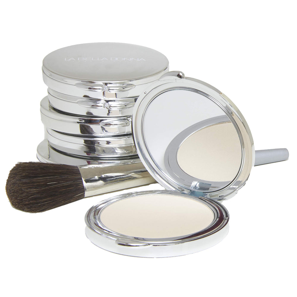 La Bella Donna Nicoletta skin finish matte look for long wear
