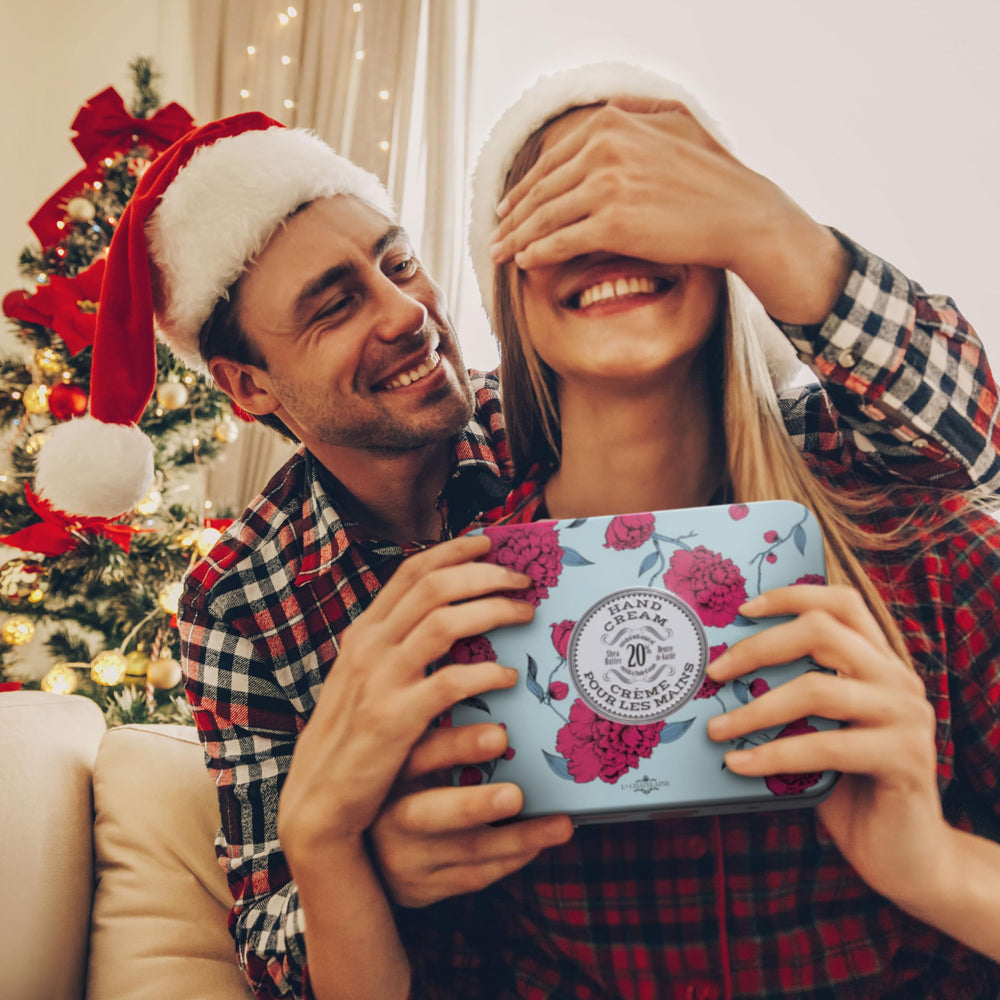 La Chatelaine holiday display showcasing compact hand care