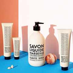 La Compagnie de Provence fragrance fleurs blanches et musc, ambiance apaisante.