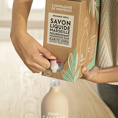 La Compagnie de Provence white flower musk fragrance evokes spa-like calm.