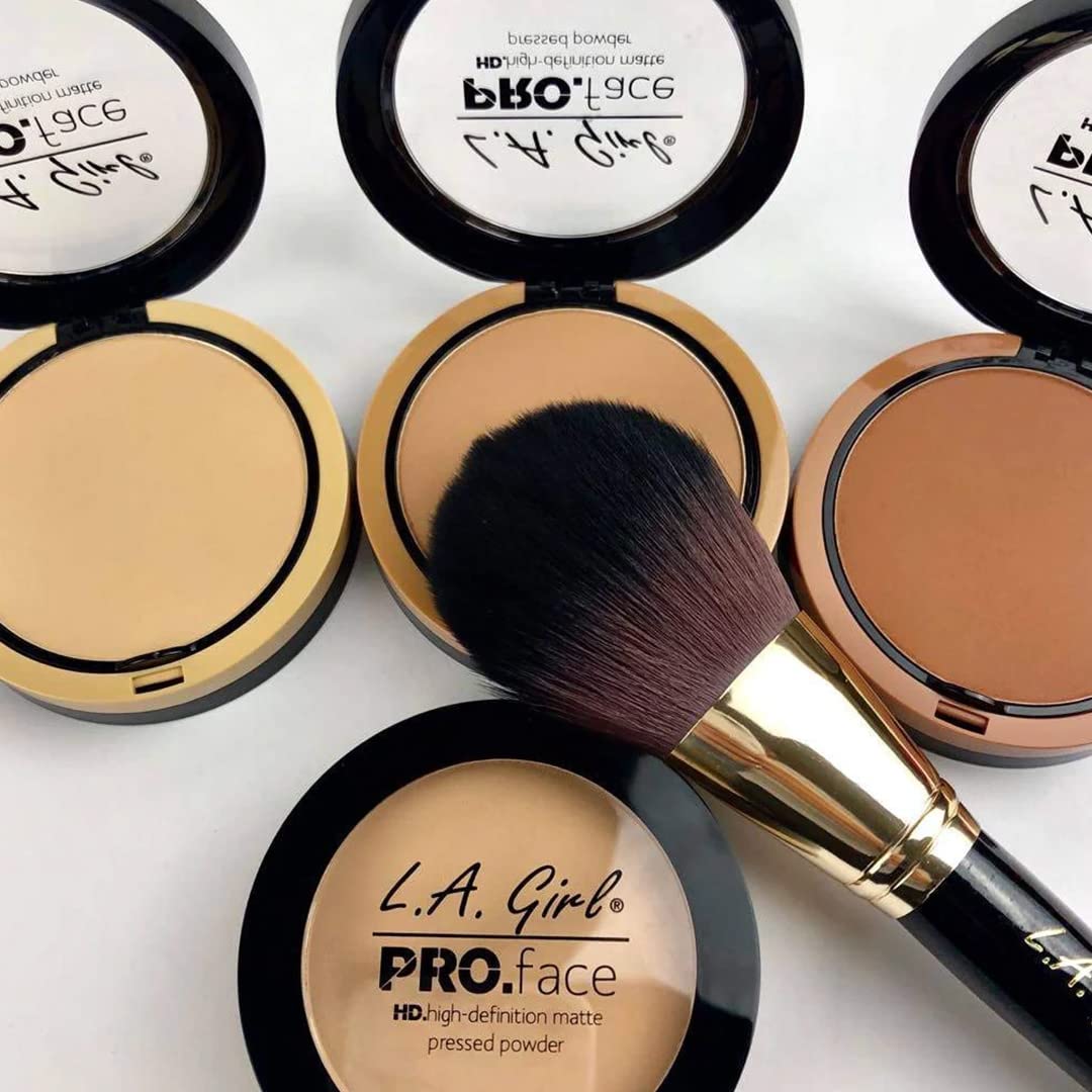 L.A. Girl Pro.Face Matte pressed powder Creamy Natural velvet finish for seamless look.