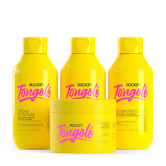 La Pocion Tongolé Shampoo bottle ready to hydrate and define curls.