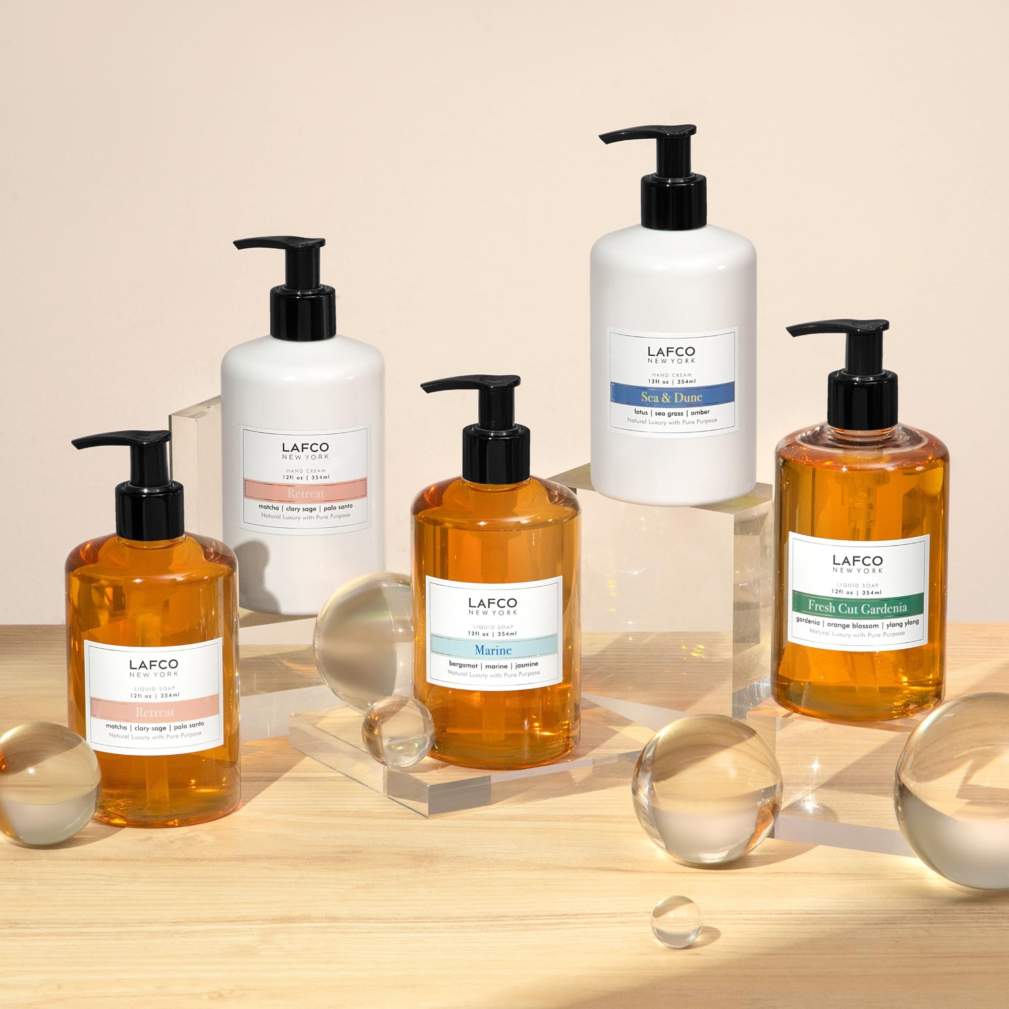 Packaging showcases coastal elegance and gift-ready presentation.