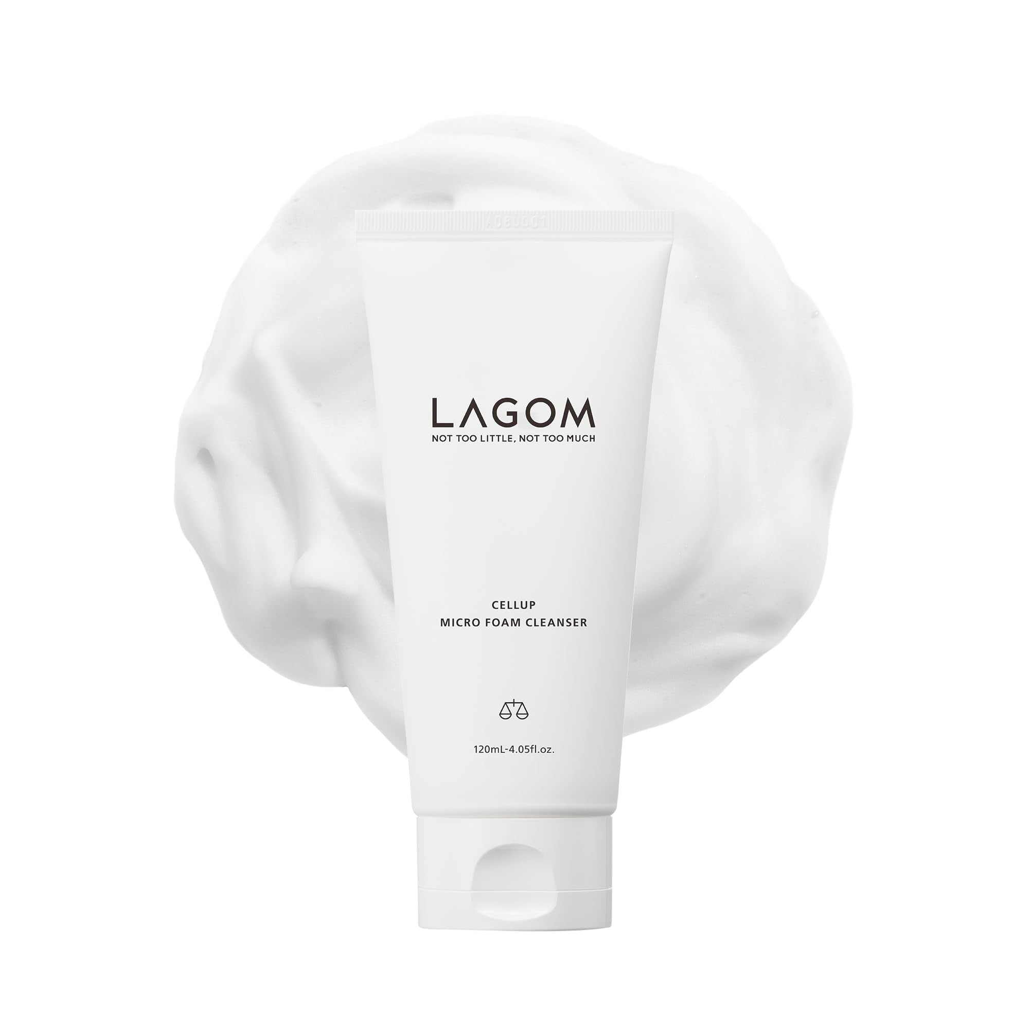 LAGOM Cellup bottle front for daily cleansing with hydrating micro bubble formula.