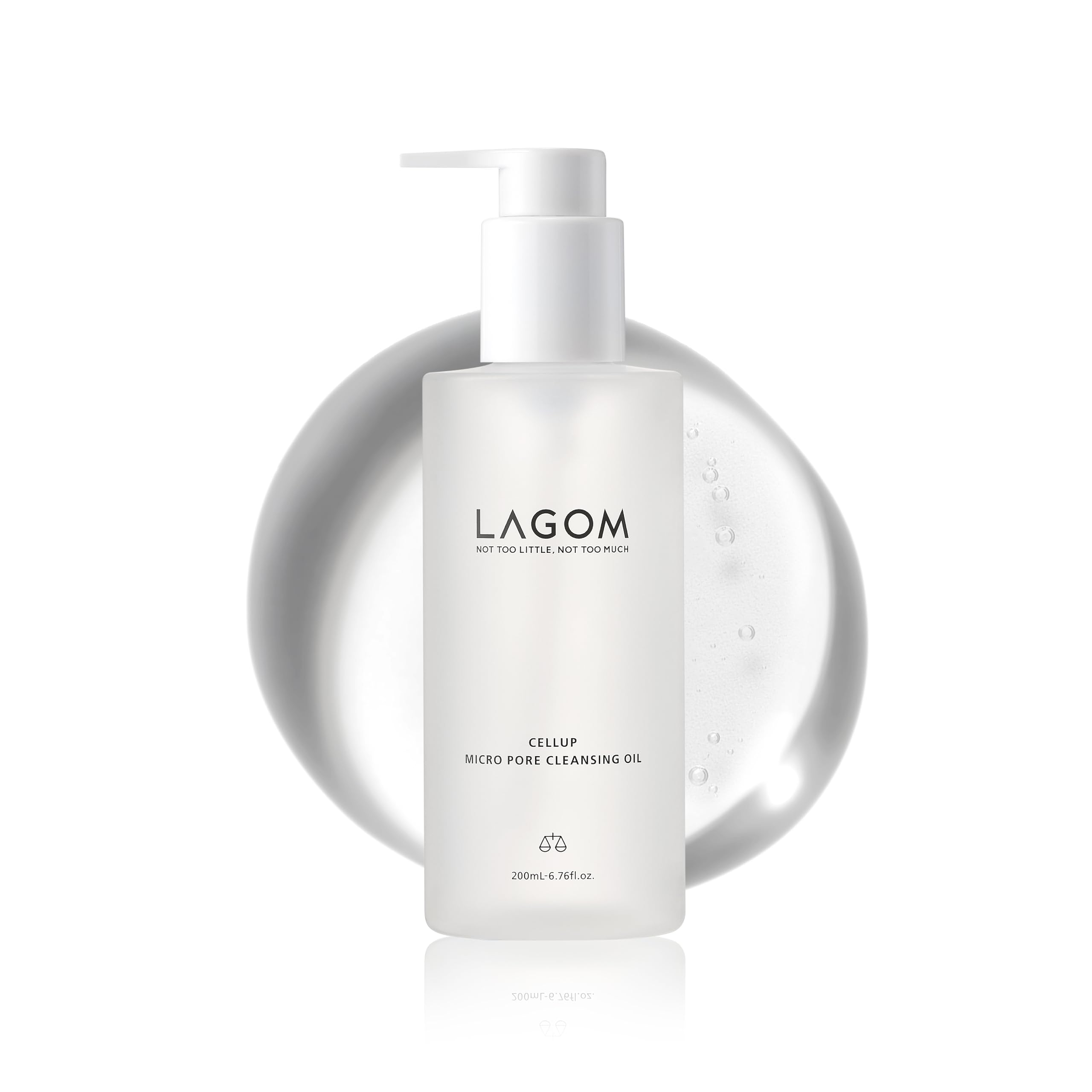 LAGOM Micro Pore Cleansing Oil bottle close-up for gentle makeup removal.