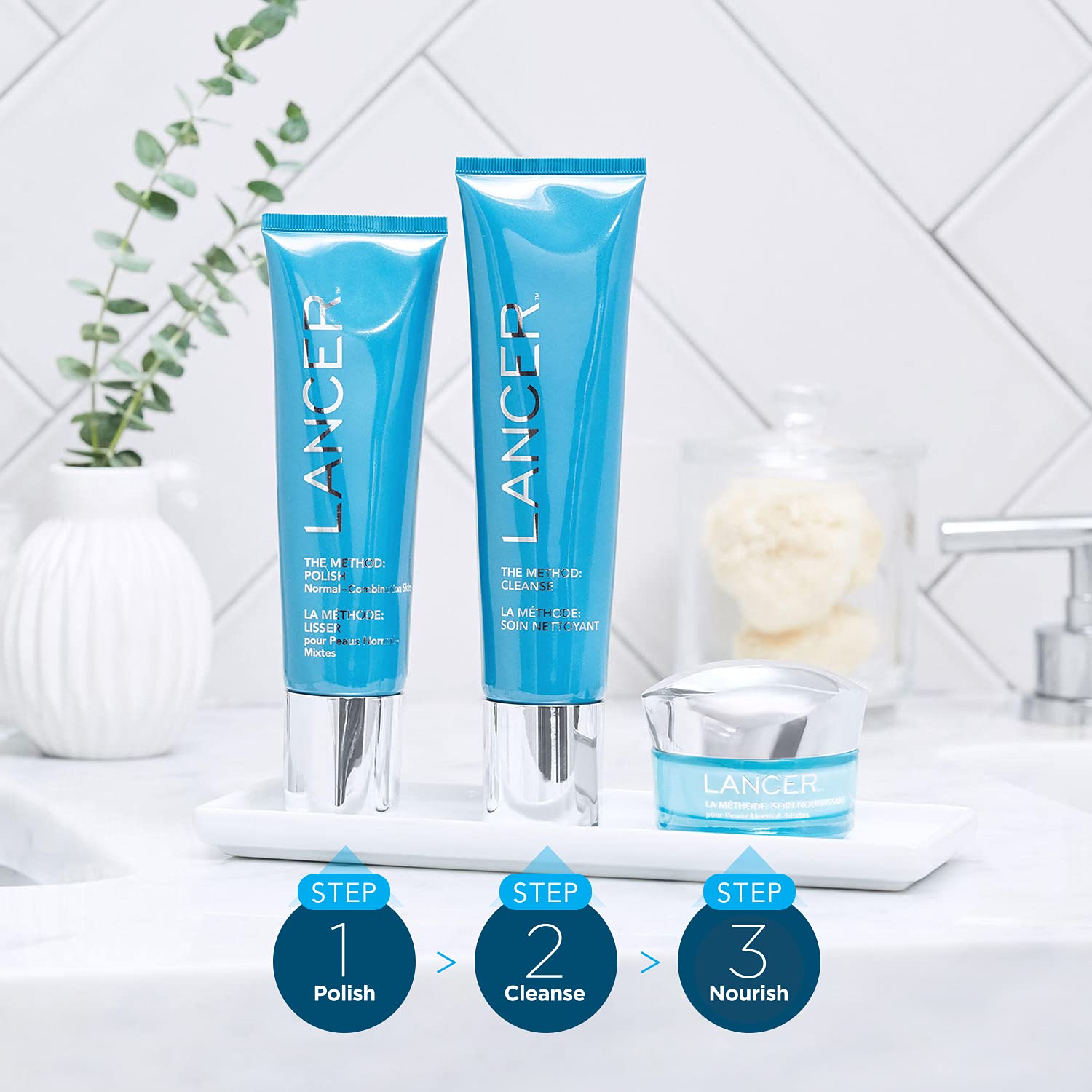 Lancer The Method Nourish cream applied near the neck for hydration.