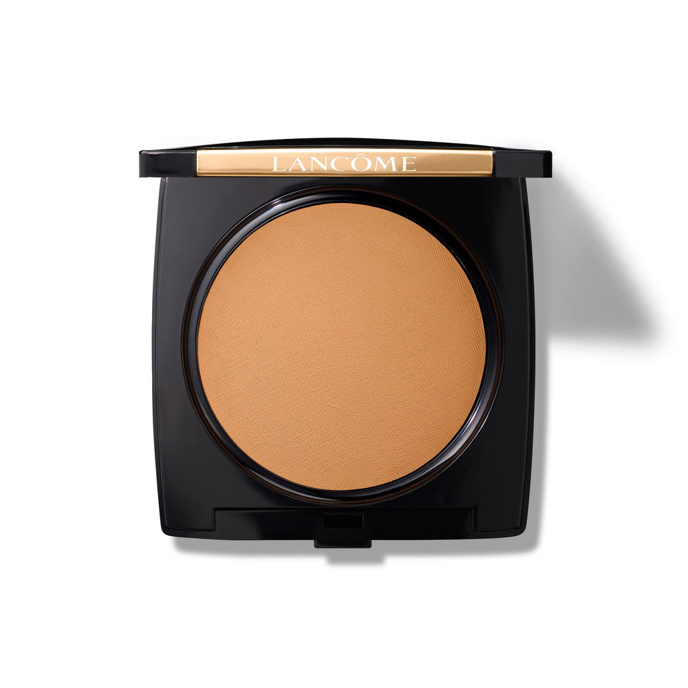 Lancôme Dual Finish compact closed shows a portable matte base for everyday wear.