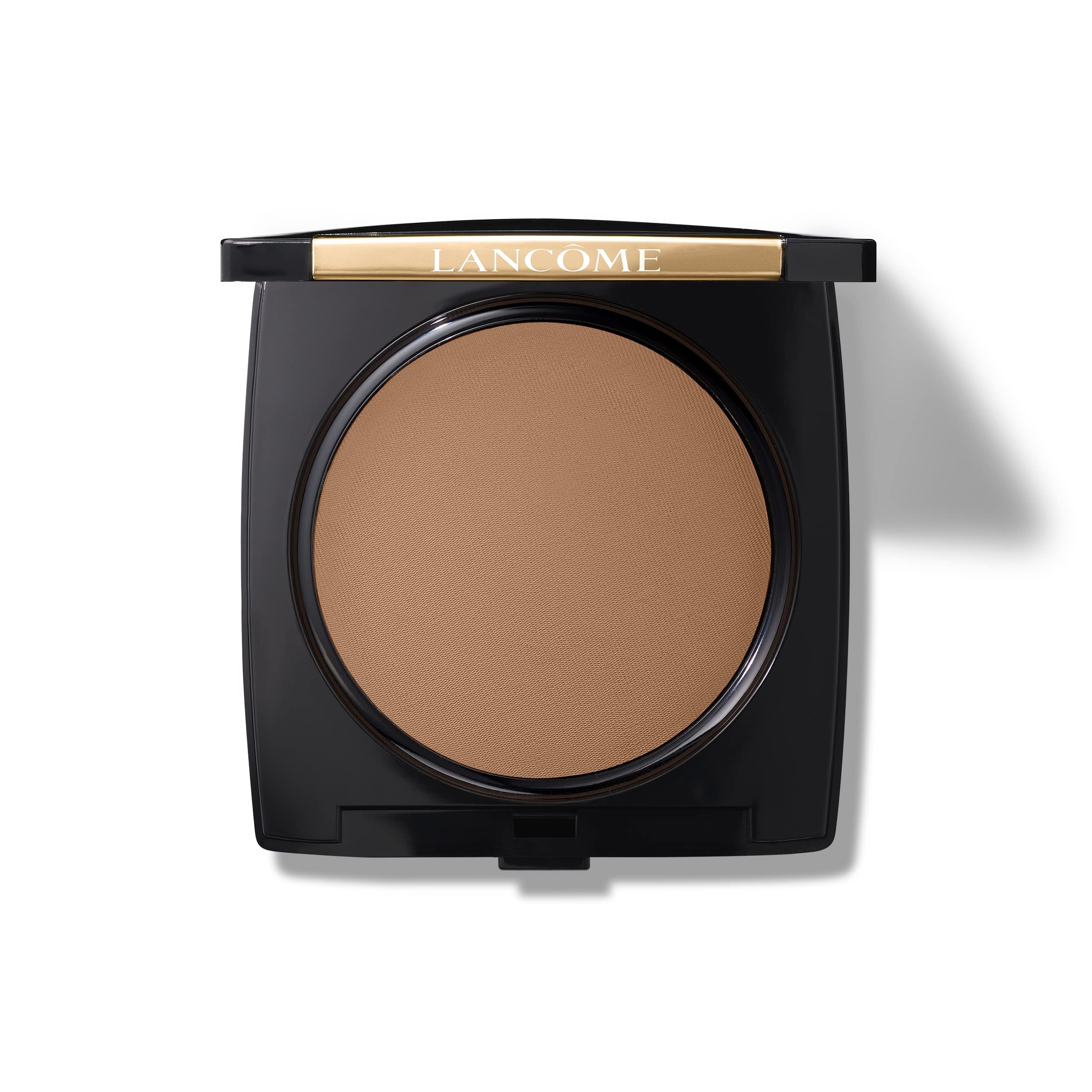 Lancôme Dual Finish powder compact showing natural matte finish for all-day wear