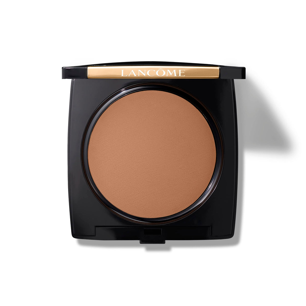 Lancôme Dual Finish powder compact showing natural matte finish for all-day wear