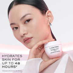 Open jar features rich cream ideal for sensitive skin mornings