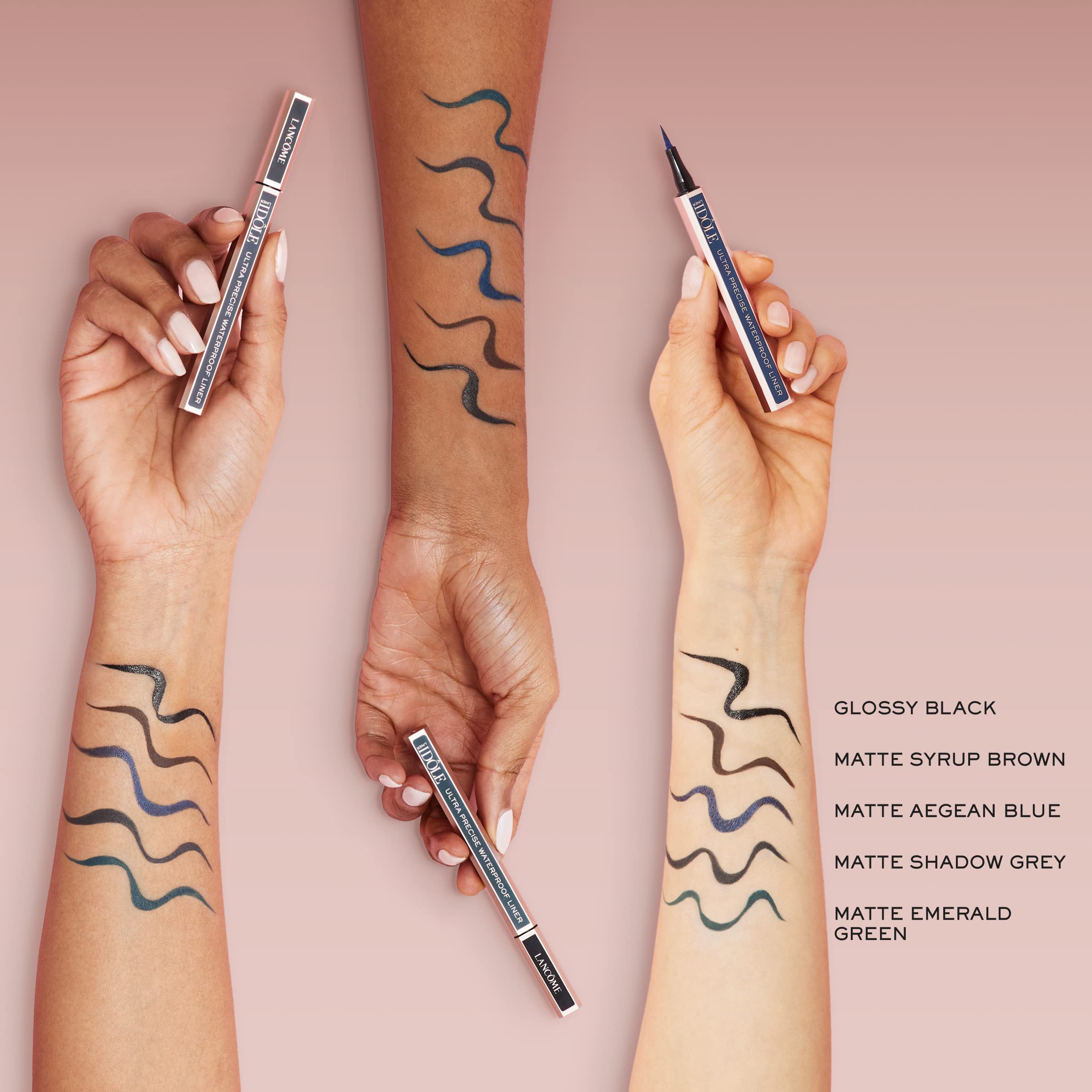 Lancôme Idôle Liner Grey application glide for easy one-stroke eyeliner