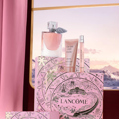 Lancôme La Vie Est Belle body lotion provides lightweight hydration.