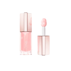 Lancôme Lip Idôle JuicyTreat oil-gloss application for precise lip coverage and shine.
