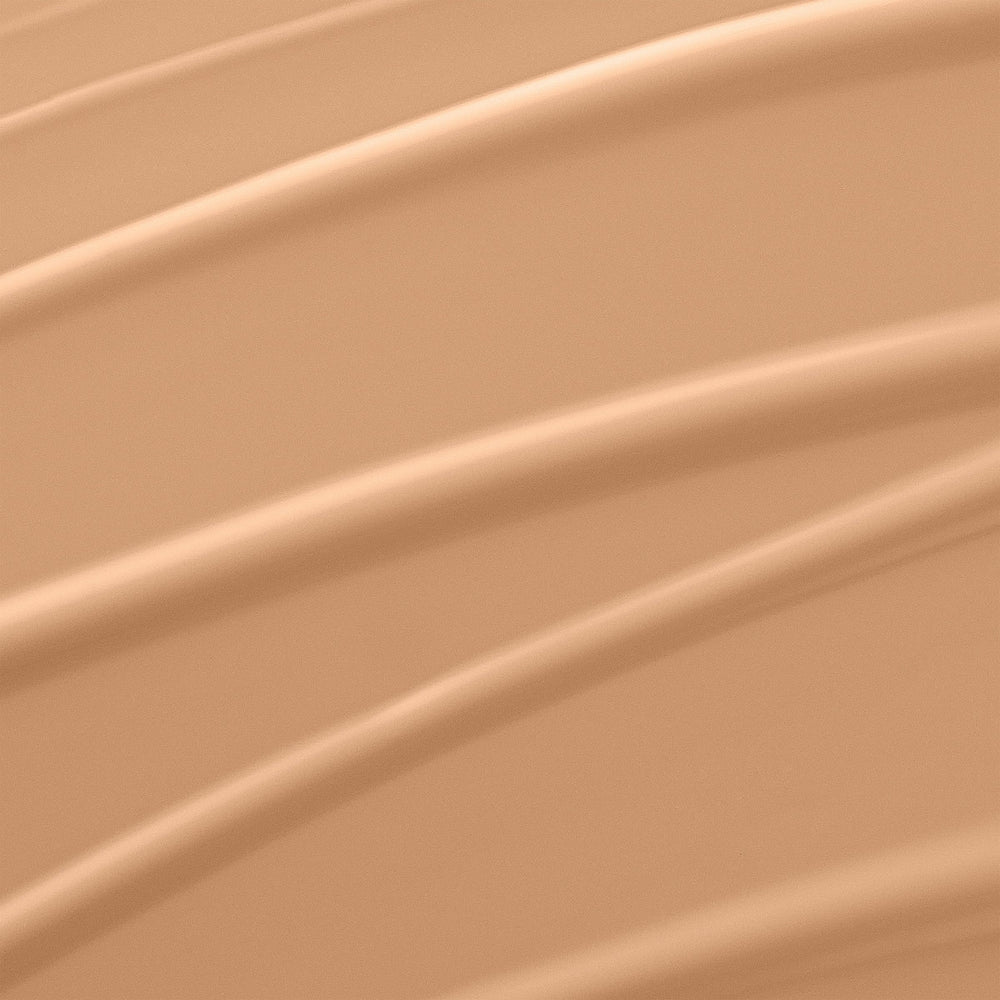 Lancôme Renergie Lift Makeup swatches reveal even tone and creamy consistency