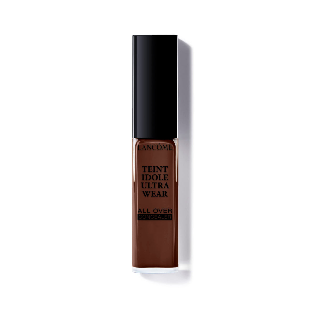 Lancôme Teint Idole Ultra Wear concealer tube-dispense enables precise full coverage.