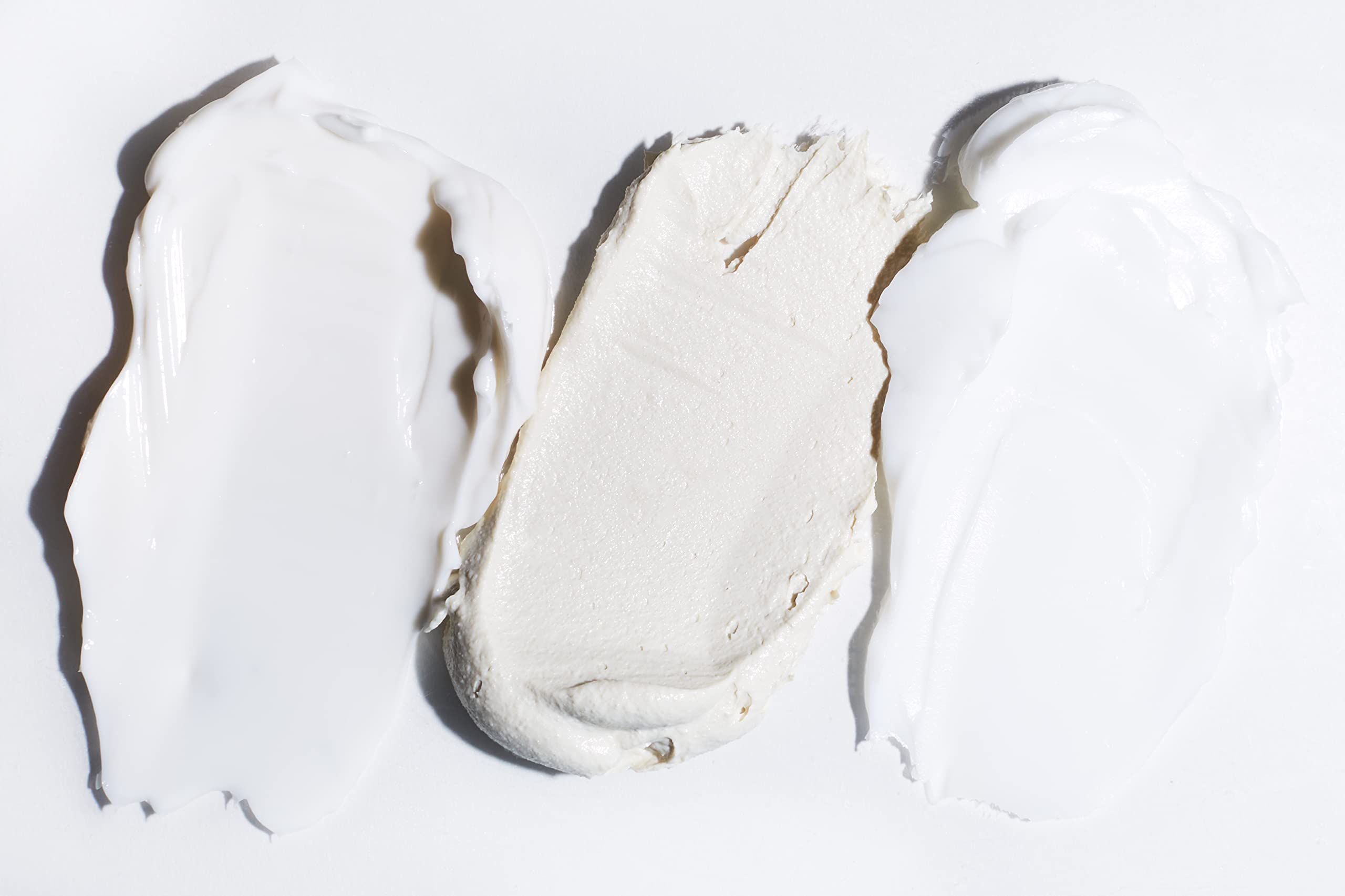 LATHER peptides green tea ingredients close-up highlighting natural formula