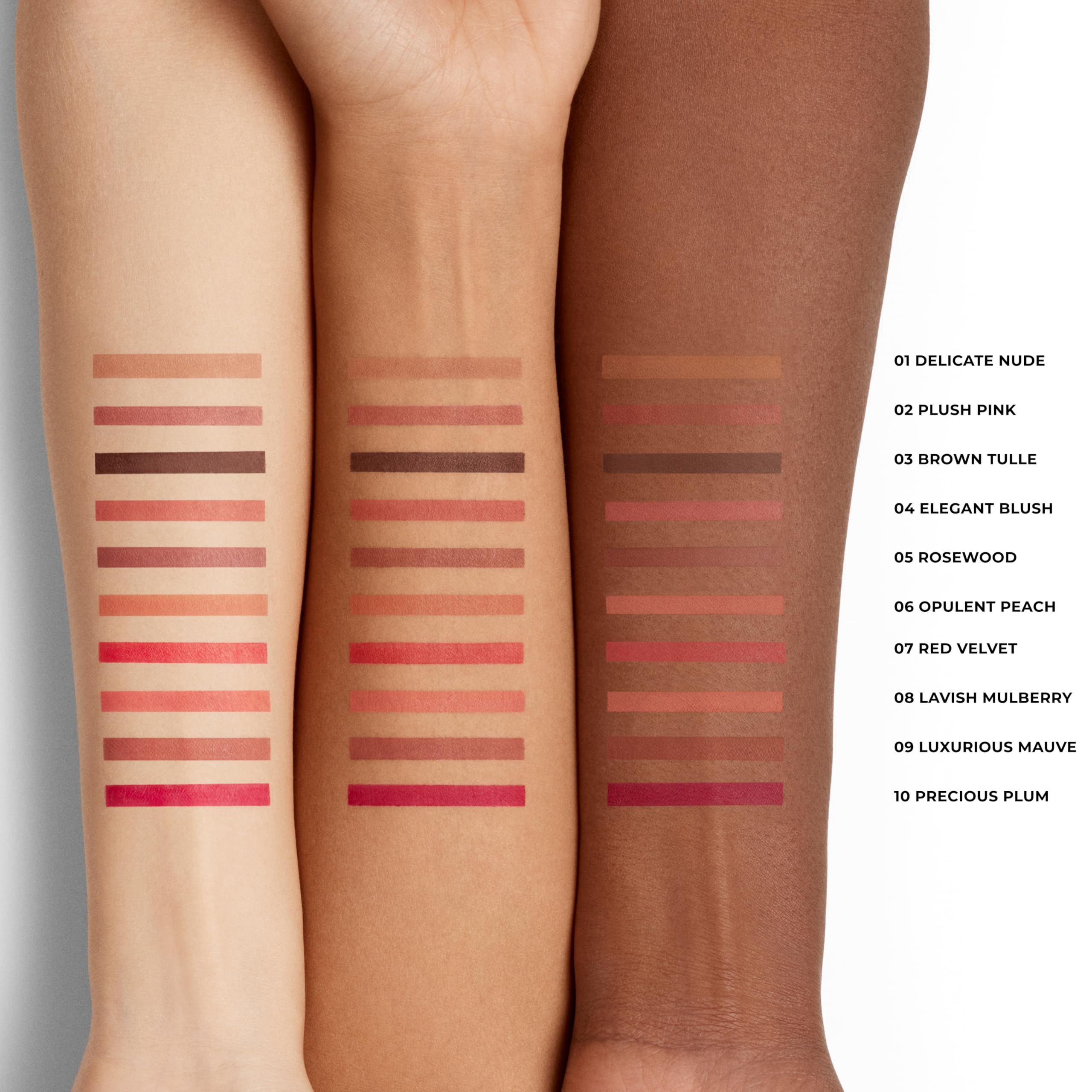 Laura Mercier Caviar Perfecting Lip Liner Opulent Peach on lips for smooth, comfortable wear.