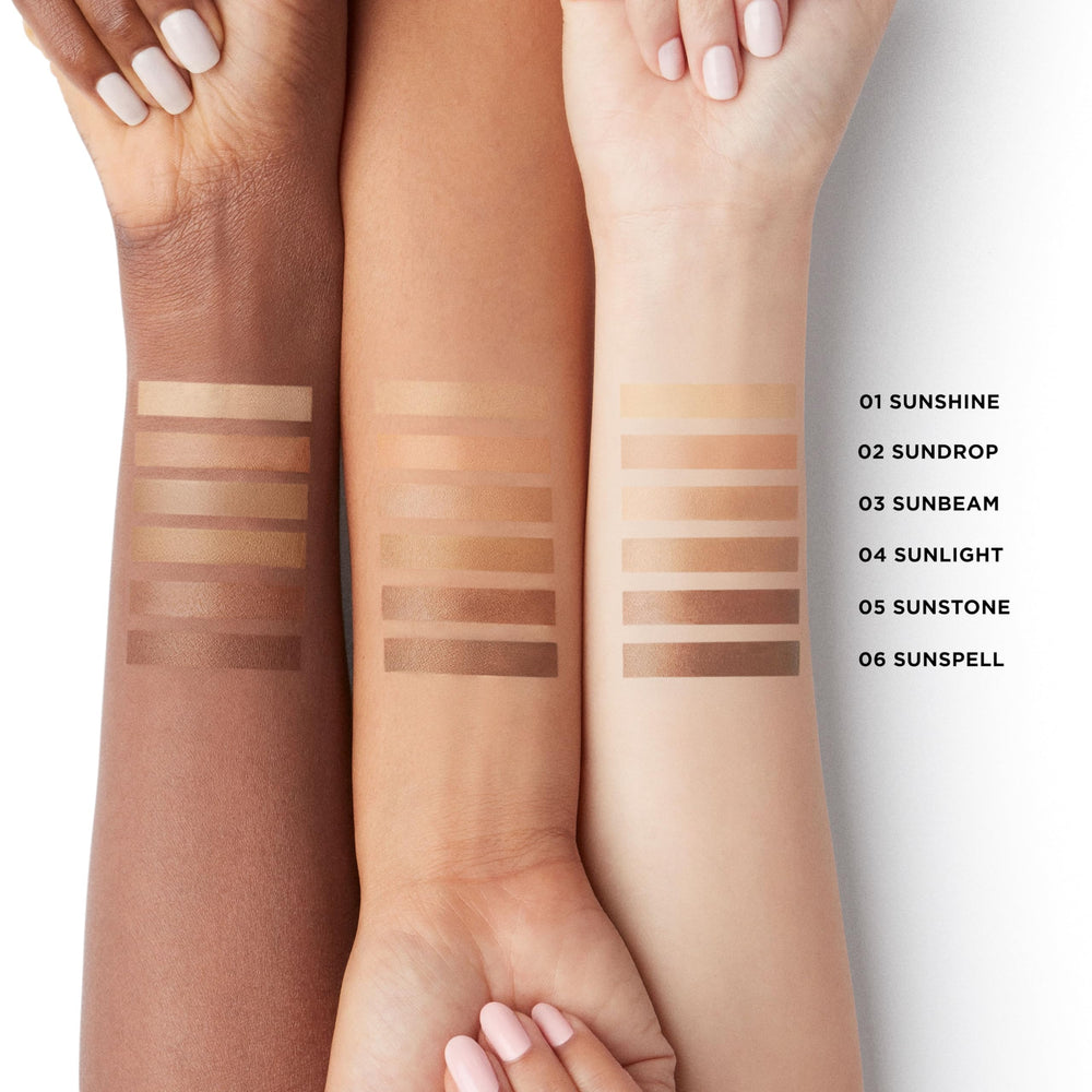 Laura Mercier bronzer being blended for natural bronze color