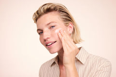 Lavera Basis Sensitive Cream ingredients panel featuring aloe vera and shea butter