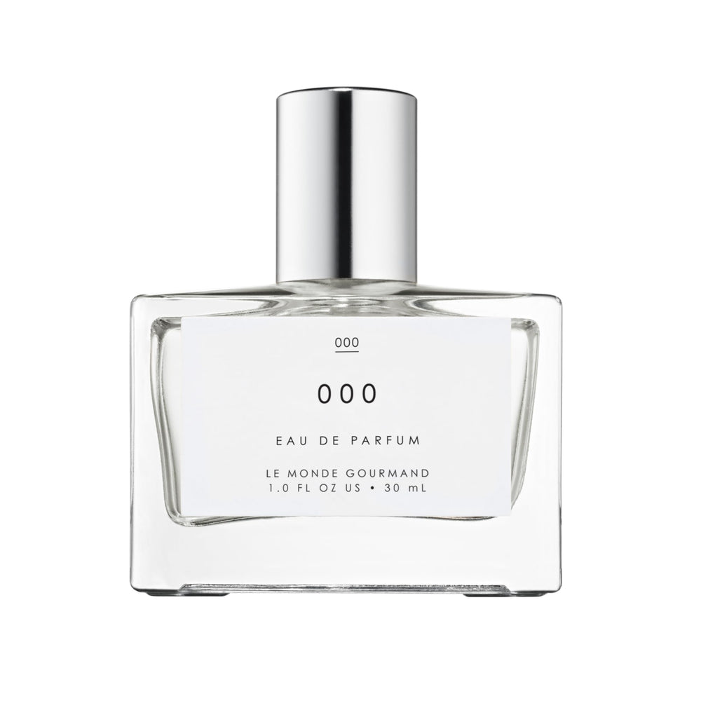Le Monde Gourmand 000 spray bottle front view for everyday wear