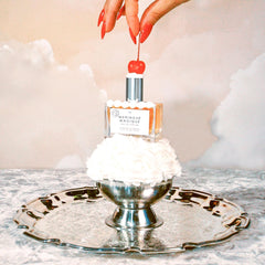 Le Monde Gourmand Meringue Magique whipped cream base for softness