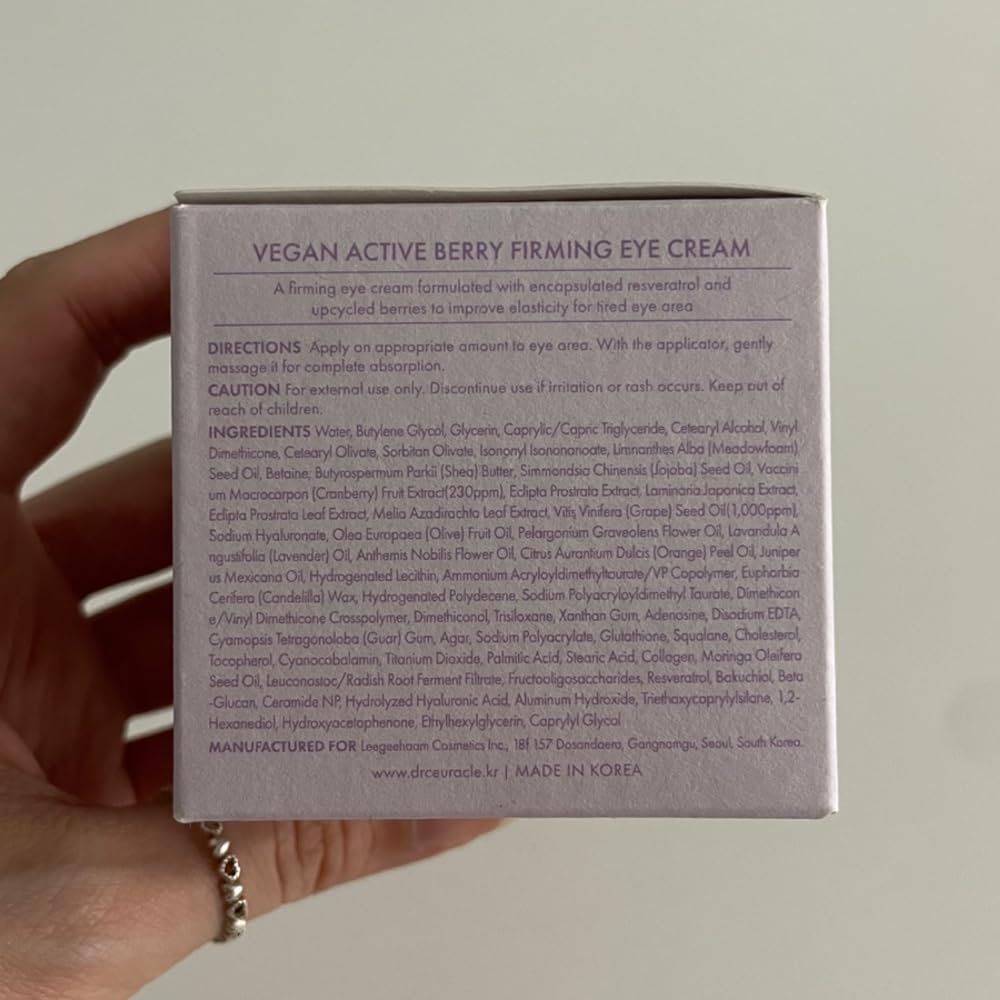 Leegeehaam Dr.Ceuracle daily eye care ritual in a compact jar.