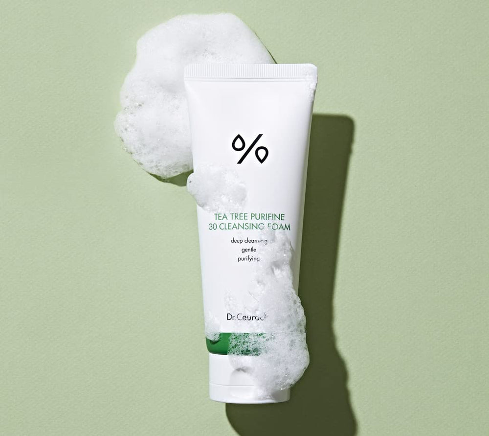 Leegeehaam Tea Tree Purifine Cleansing Foam fine bubbles detail hints refreshing, non-drying suds.