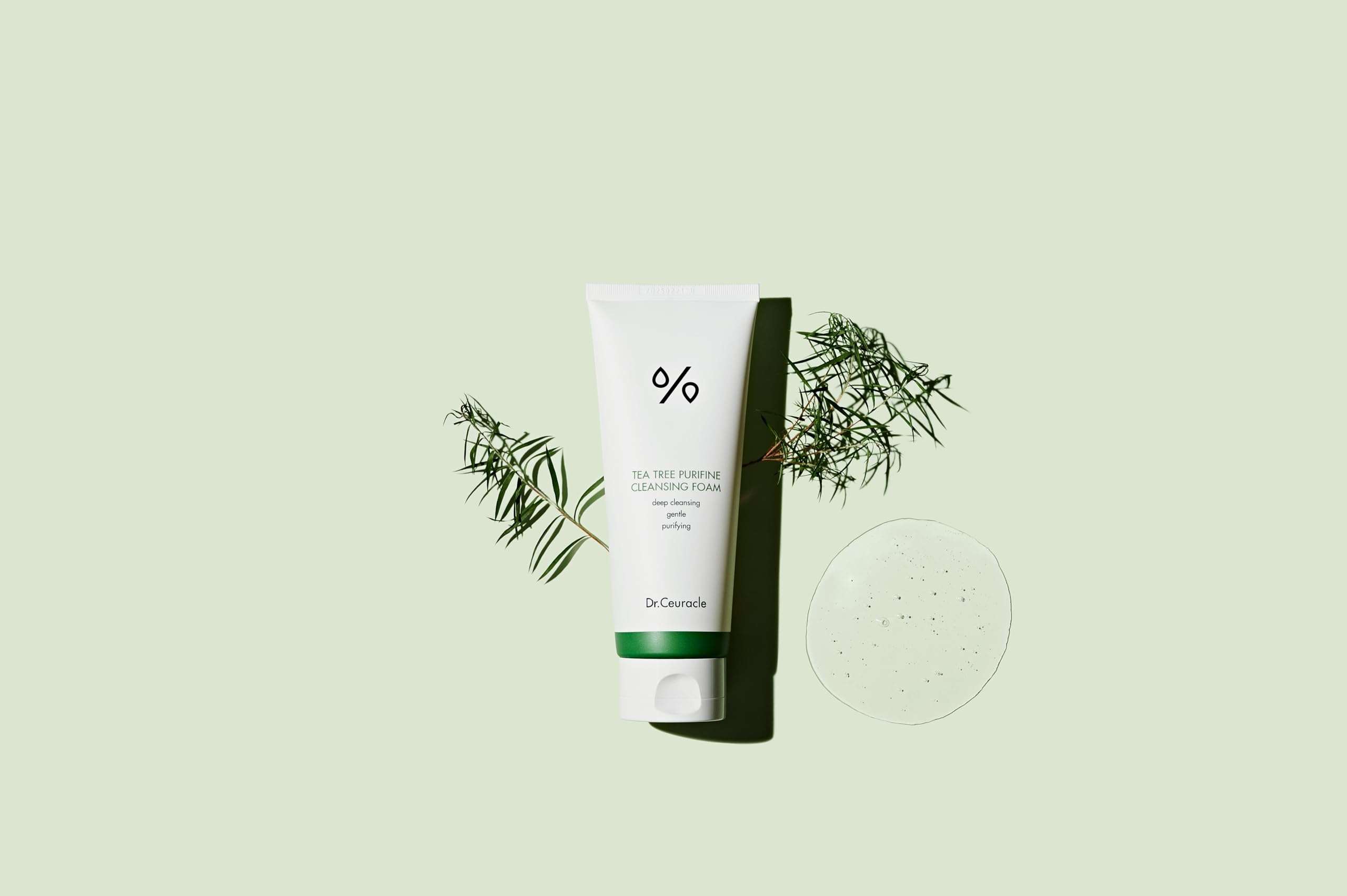 Leegeehaam Tea Tree Purifine Cleansing Foam moisture base supports comfortable post-cleanse skin.