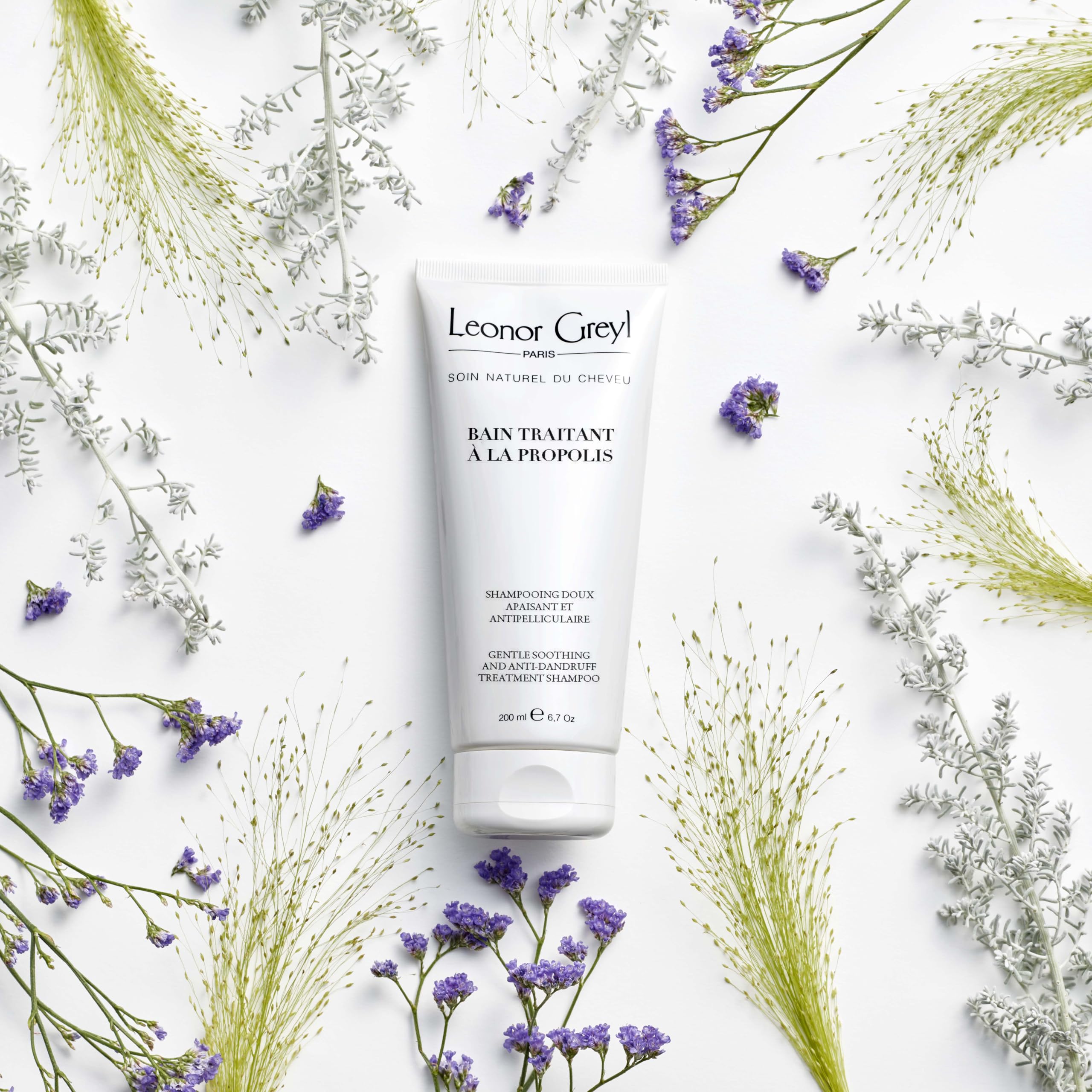 Leonor Greyl propolis chamomile ingredients highlight natural cleansing and soothing properties