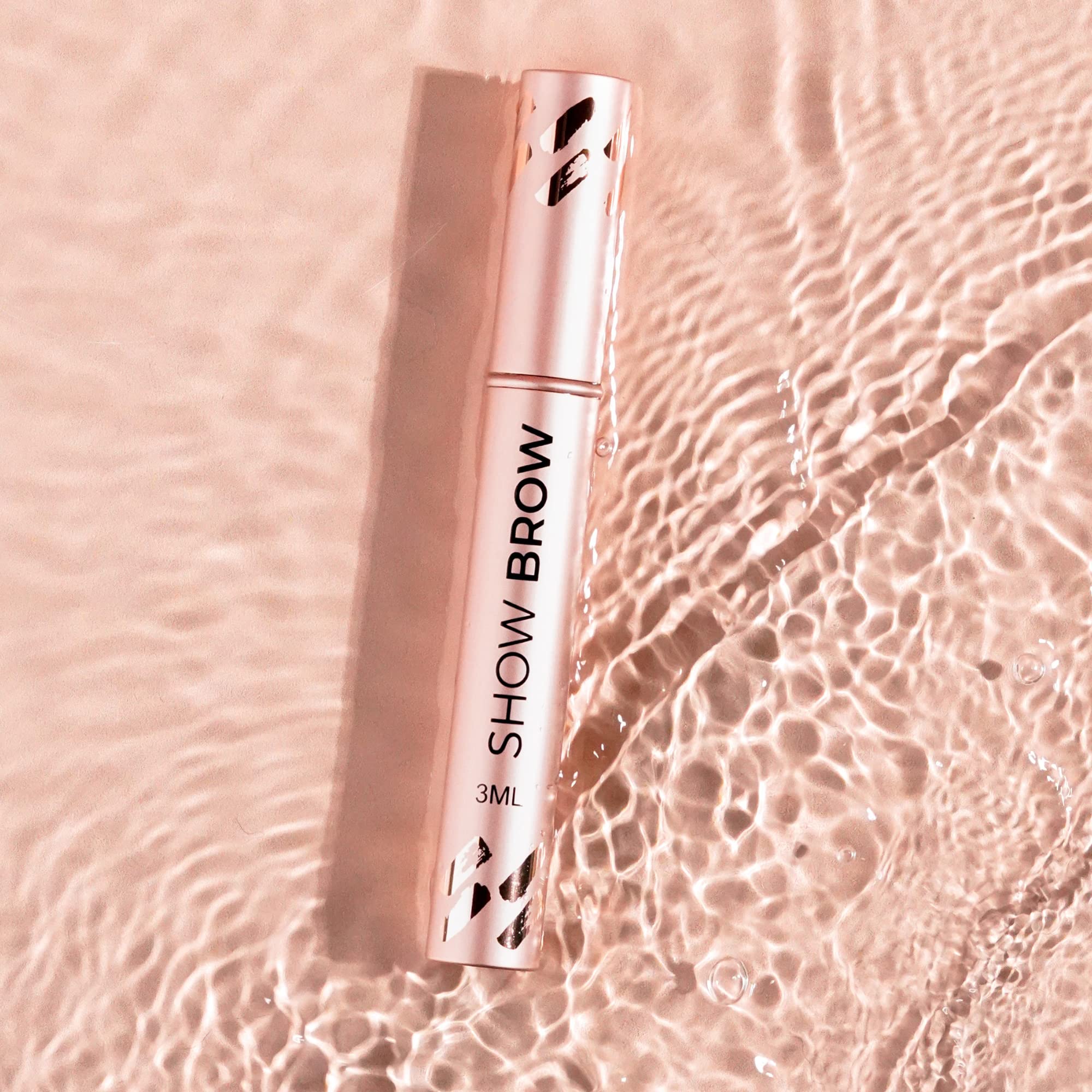 Travel-friendly 3ml bottle fits in a makeup bag for on-the-go use