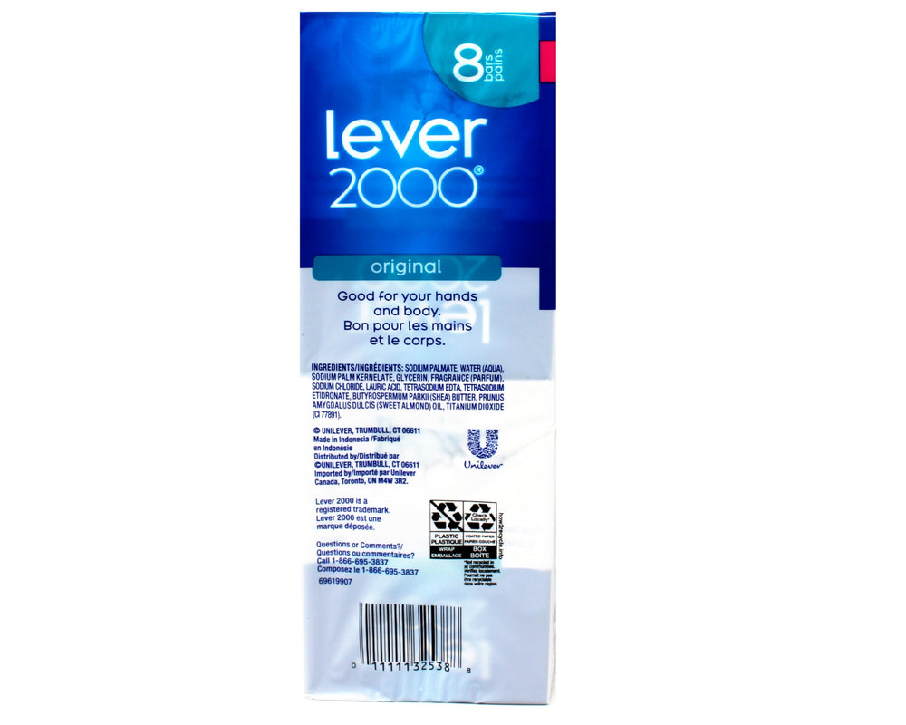 Hands with Lever 2000 Original Bar Soap lather for daily hand and body care.