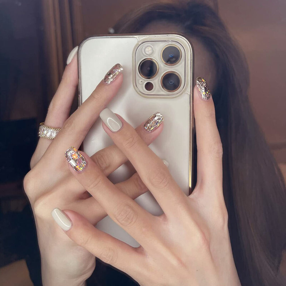 Light Rain press-on nails design close-up showing hand-painted 3D artwork you can wear at home.